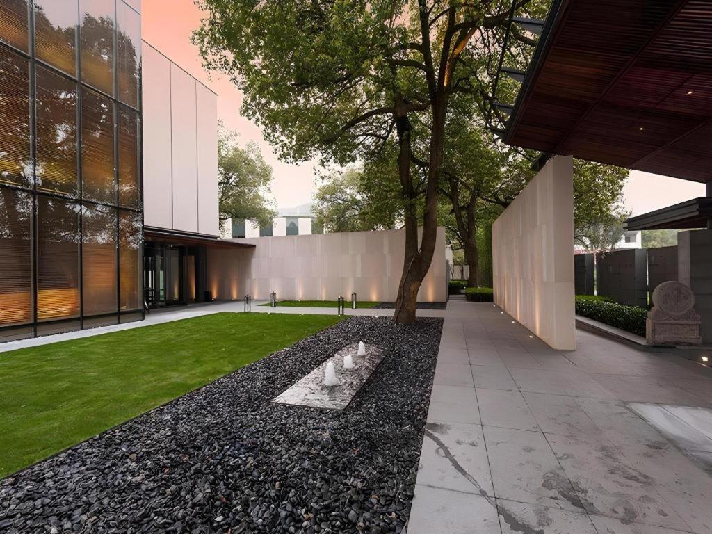 Pins De La Brume Hotel Hangzhou Exterior photo